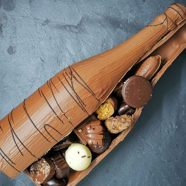 Bouteille de champagne en chocolat